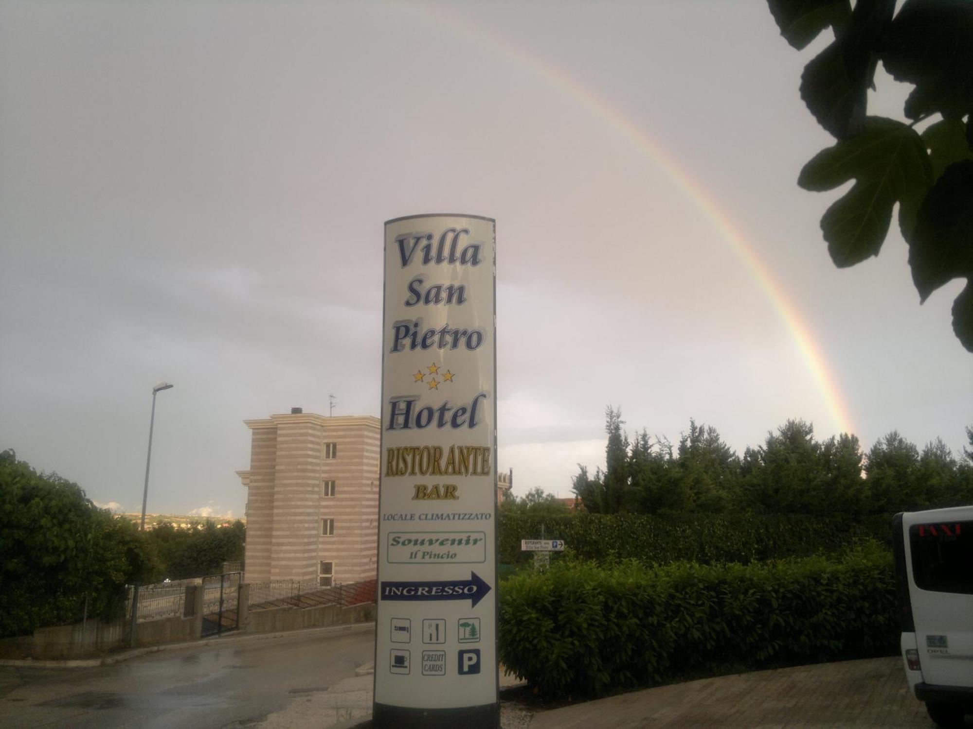 Hotel Villa San Pietro San Giovanni Rotondo Dış mekan fotoğraf